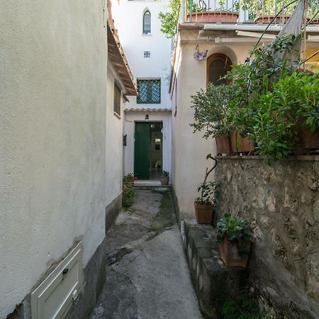Casa Novella Villa Amalfi Exteriör bild